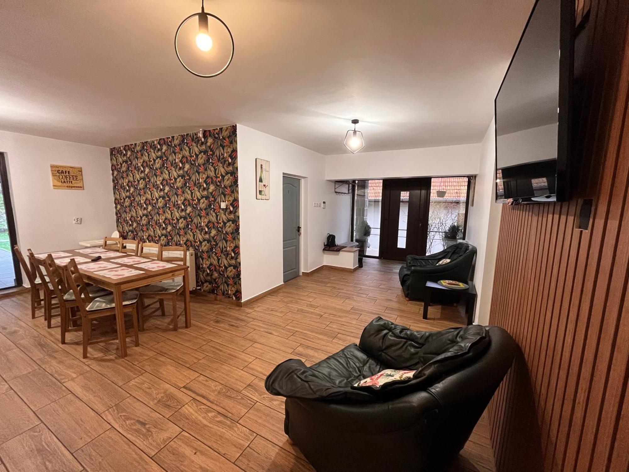 Vila Belmondo Sovata Luaran gambar